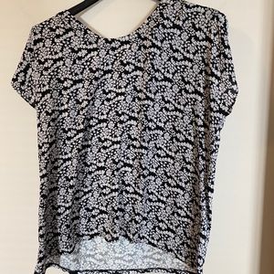 LOFT Sz L Flower Shirt